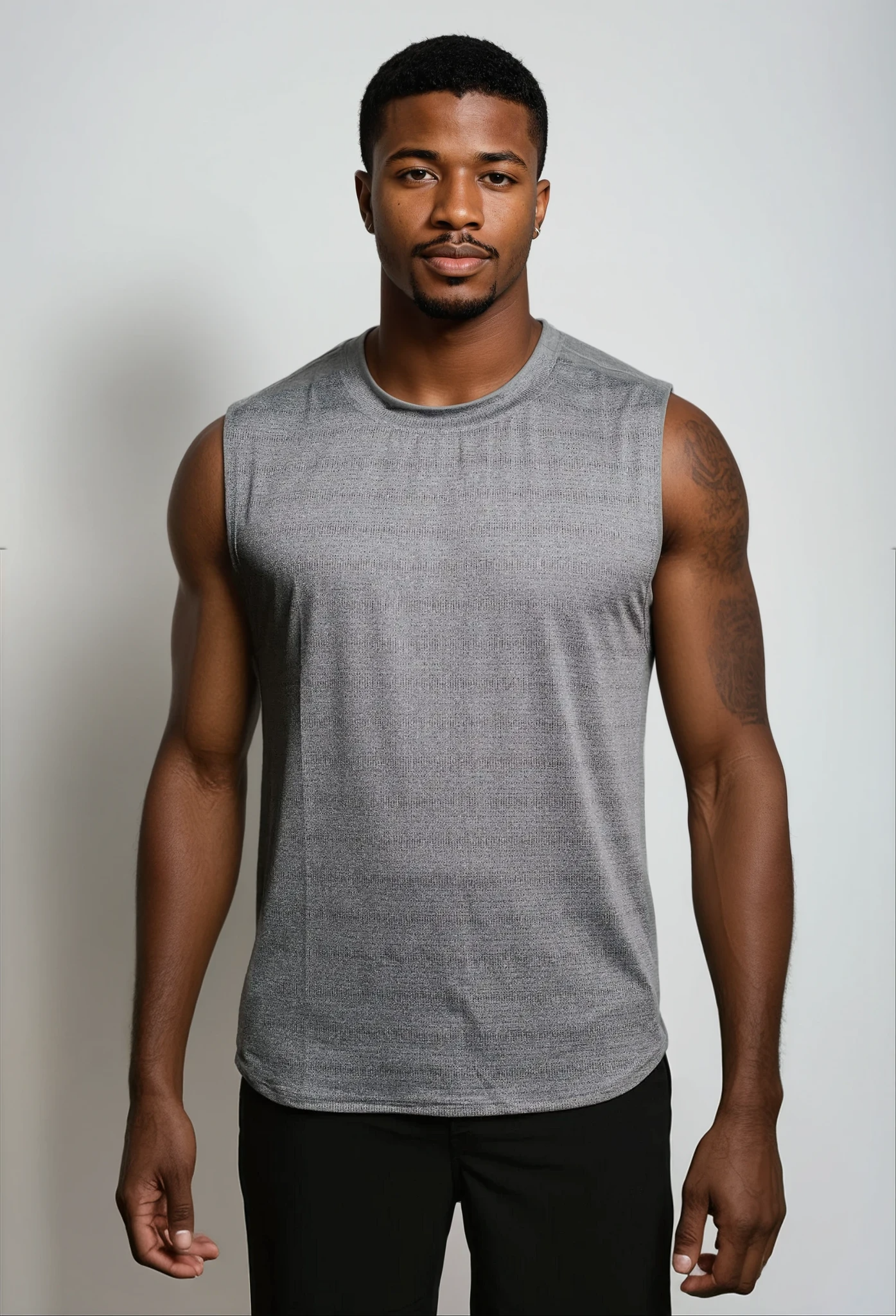 Tall men's lightweight performance tank in slate – sweat-wicking and breathable